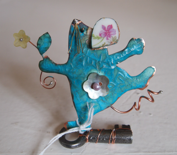 Dancing Mouse on Key