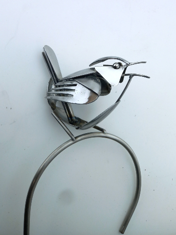 Singing Wren on Crook