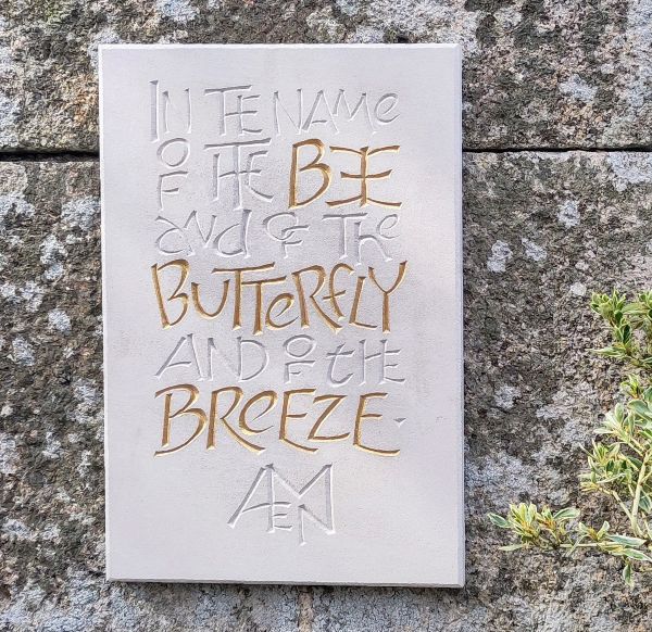 Bee Butterfly Breeze