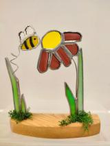 Bee and Flower 